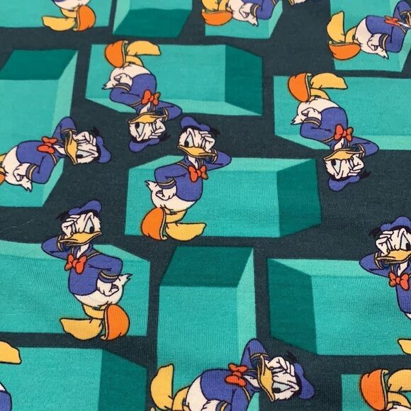 LuLaRoe Donald Duck Shirt sz 2X NWOT - Picture 2 of 4